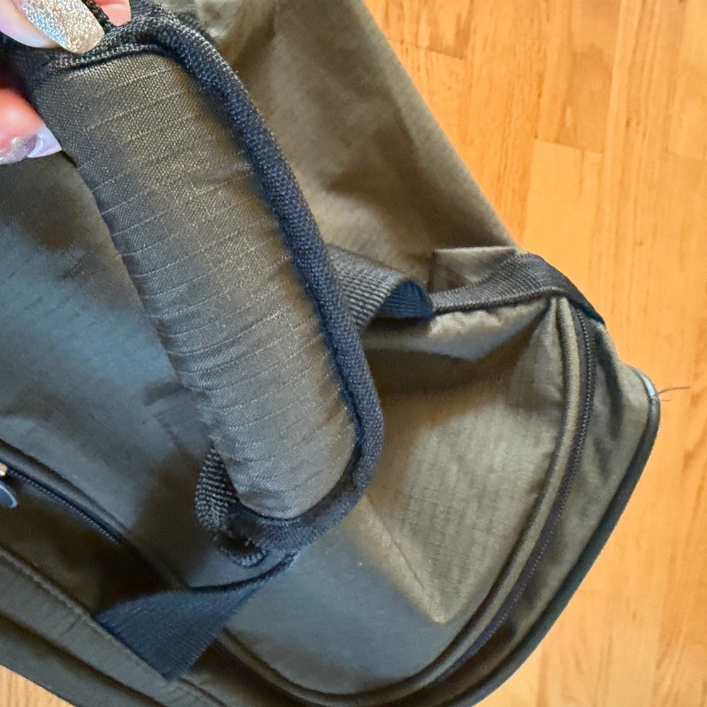 Eddie Bauer Canvas Travel Bag Carry-on Bag Duffel Bag Olive Green - Picture 10 of 15
